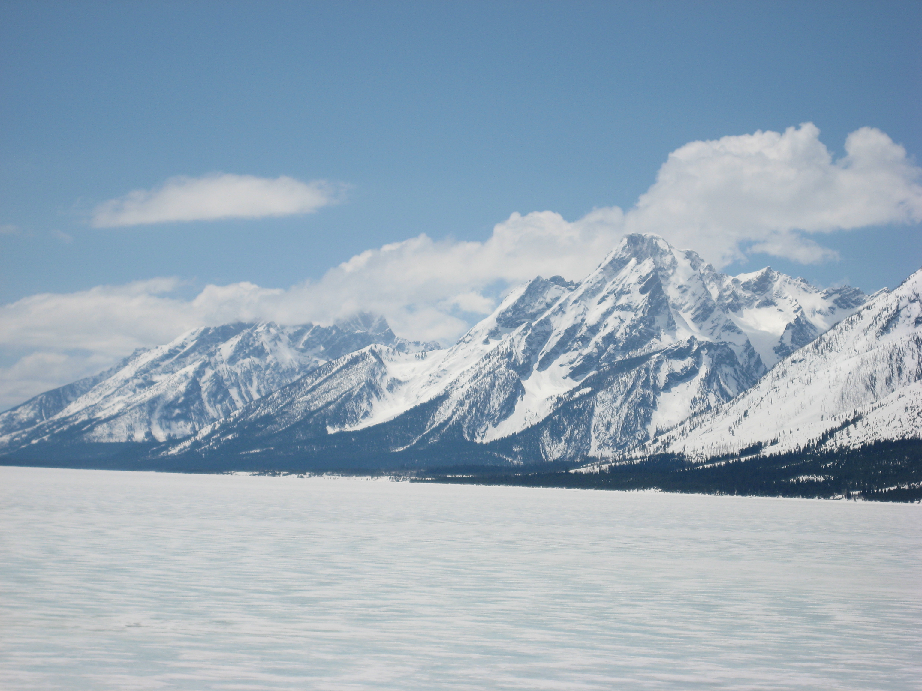 Yellowstone by Air 2011